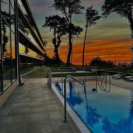 Apartamenty The View Hevenia Ревал Екстериор снимка