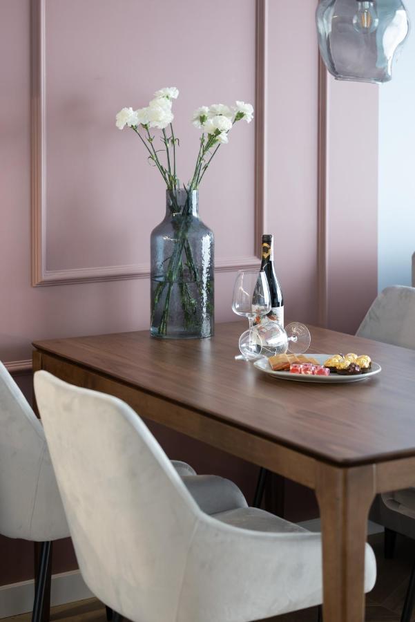 Apartamenty The View Hevenia Ревал Екстериор снимка