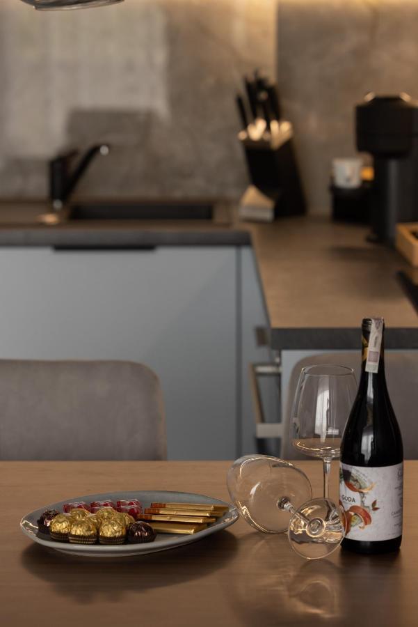 Apartamenty The View Hevenia Ревал Екстериор снимка